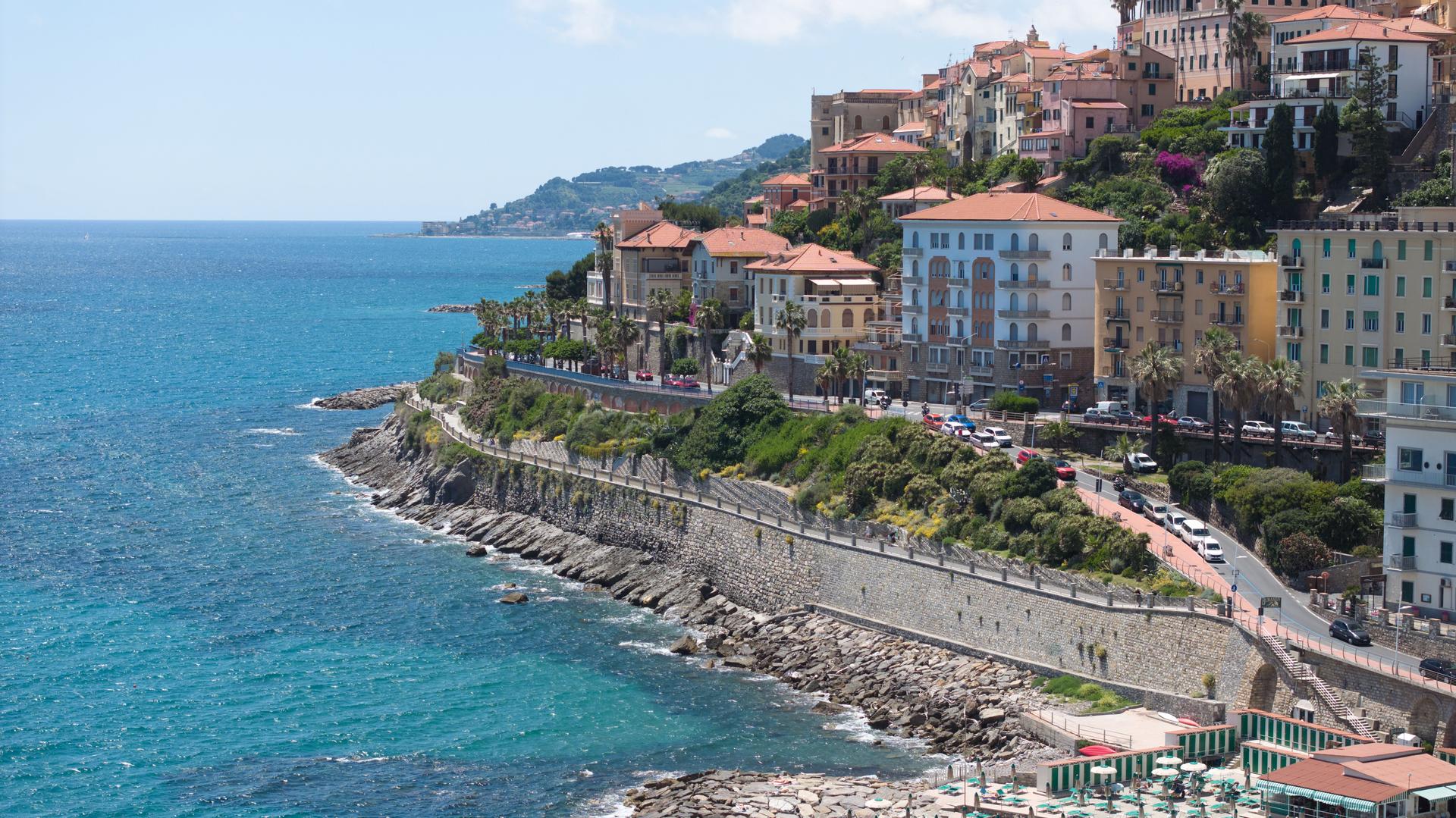 Porto Mirabello Marina in Liguria Italia D Marin